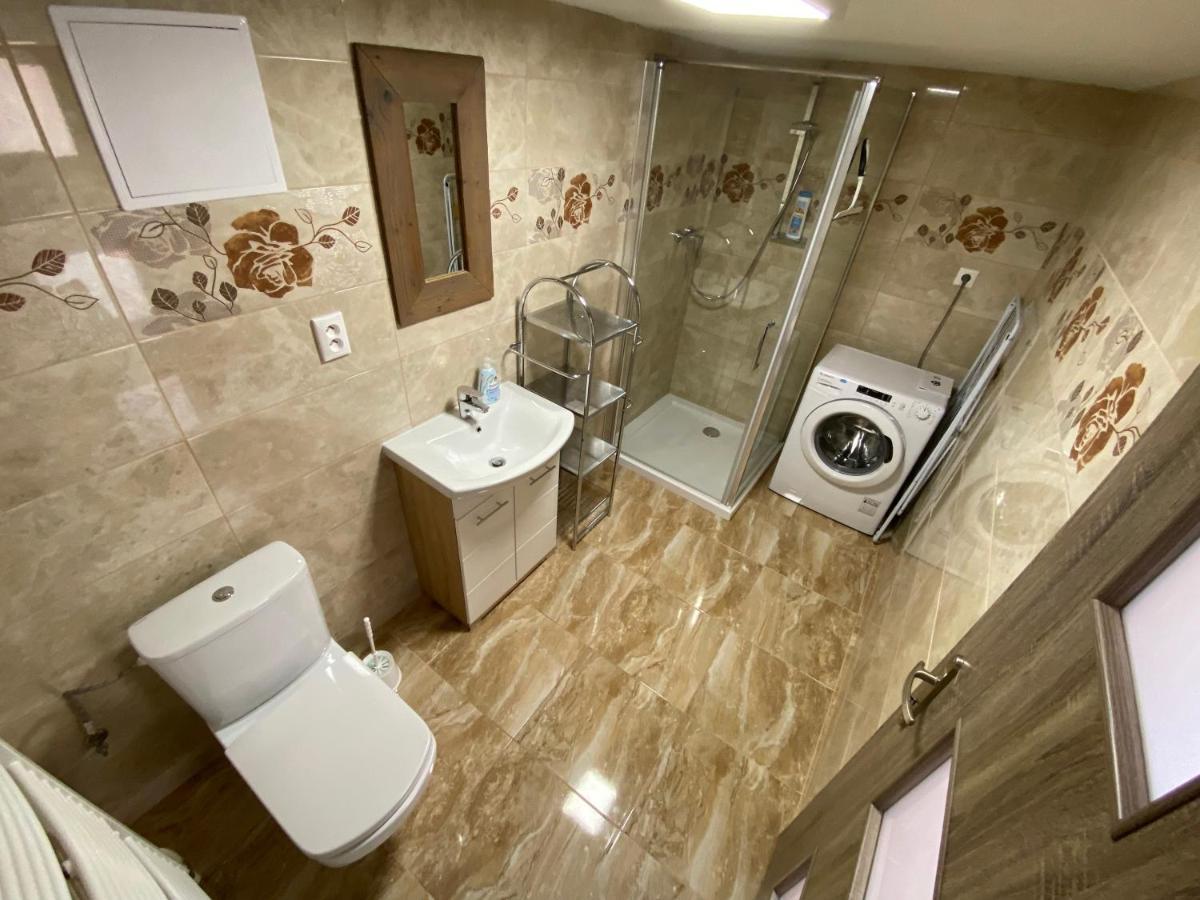Ard Apartments - Левице Экстерьер фото